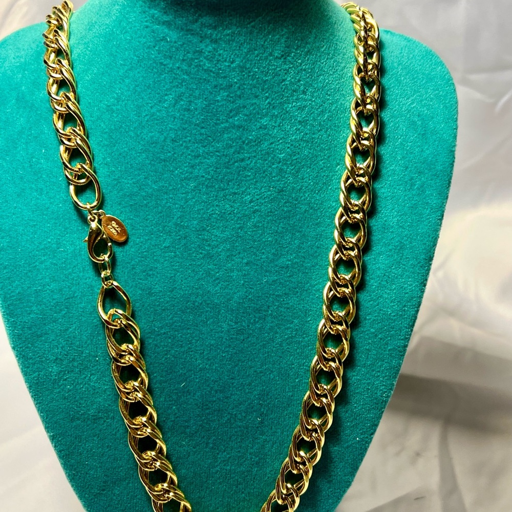 Vintage Kenneth Jay Lane (KJL) Chain Gold-tone Necklace 30” long - Picture 4 of 6